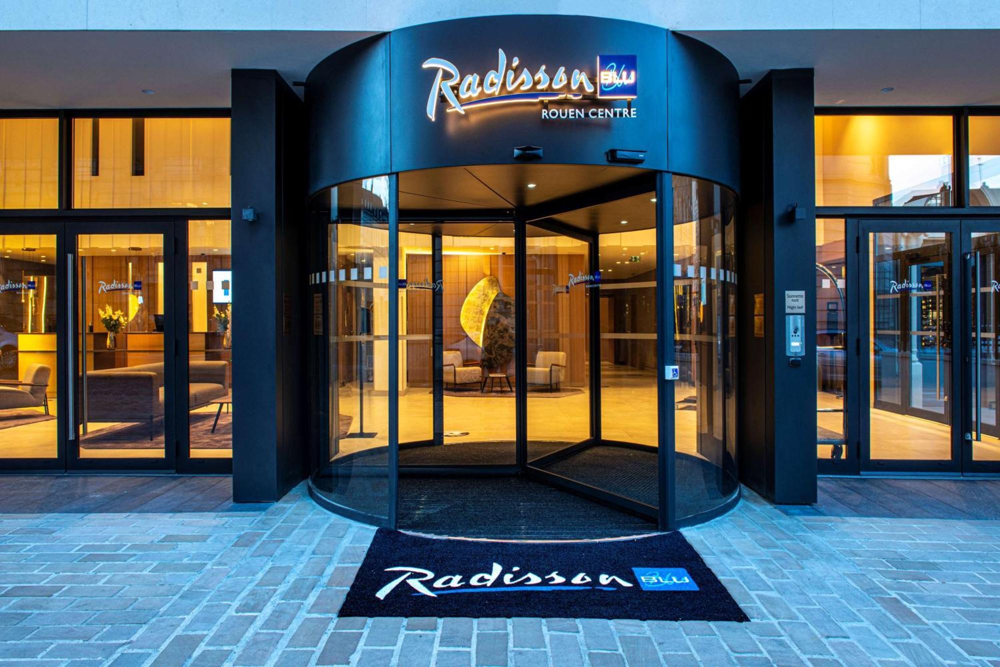 Radisson Blu Hotel, Centre